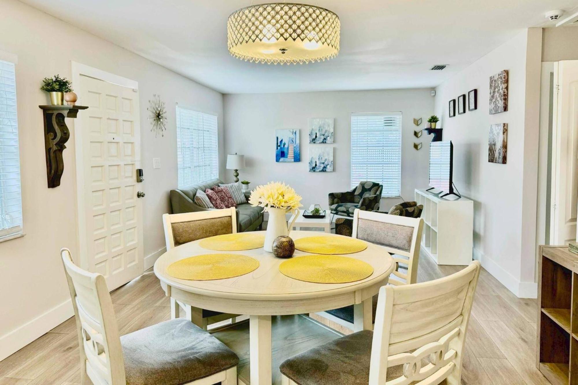 Cozy Miami Villa Near Coconut Grove And The University Of ไมอามี ภายนอก รูปภาพ