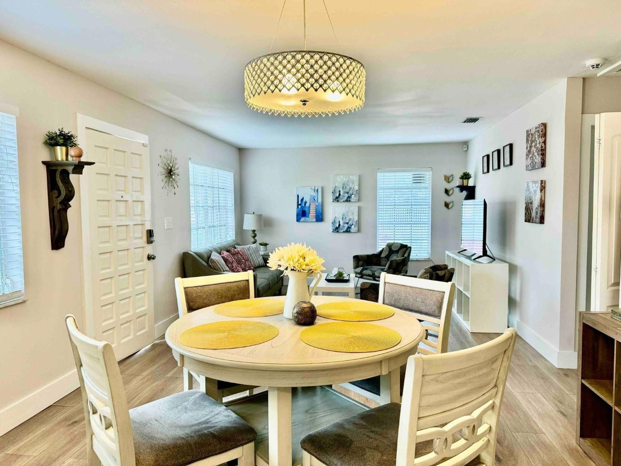 Cozy Miami Villa Near Coconut Grove And The University Of ไมอามี ภายนอก รูปภาพ